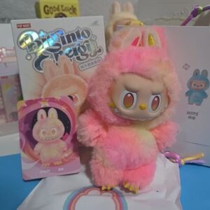 Big into Energy Labubu Loyalty